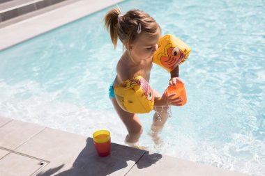 Spielzone im Pool Thelo